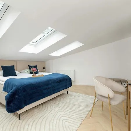 Stylish In The Heart Of Kazimierz In By Renters Apartment *
